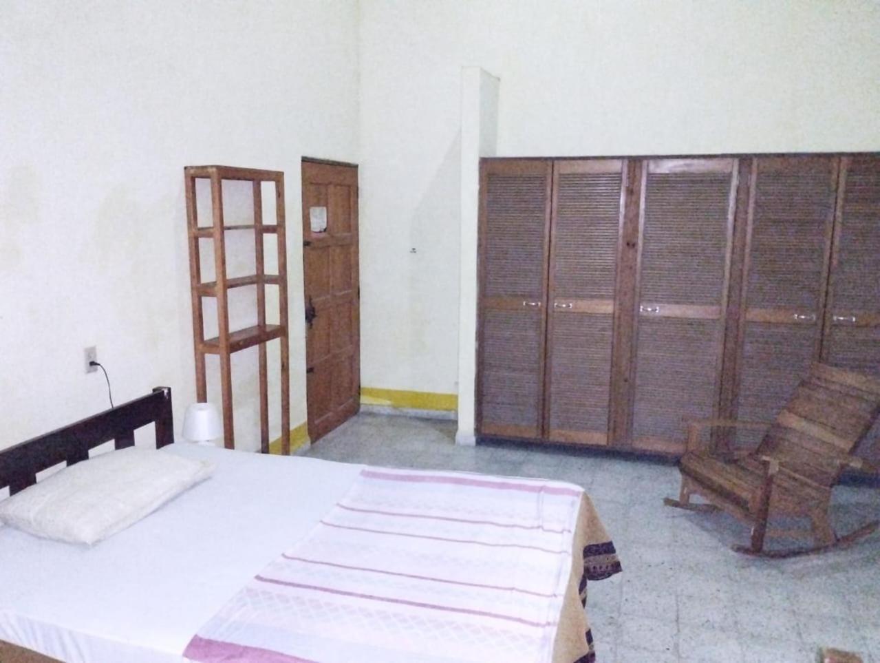Hostal Juan Lindo Сан-Педро-Сула Экстерьер фото